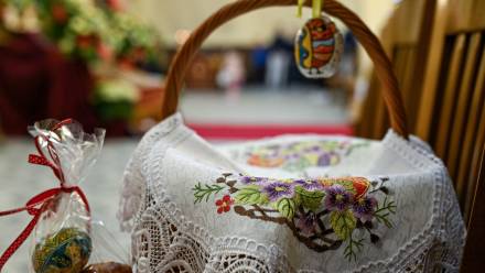 Święcenie pokarmów, zdjęcie ilustracyjne, fot. PAP/Darek Delmanowicz