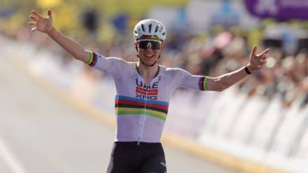 Fot. PAP/EPA/OLIVIER MATTHYS