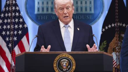 Donald Trump. Fot. EPA/JIM LO SCALZO