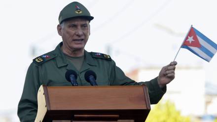 Miguel Diaz-Canel Fot. PAP/EPA/Ernesto Mastrascusa