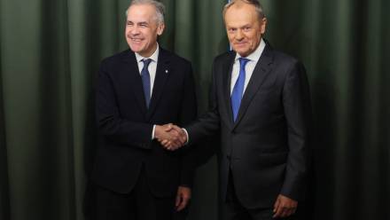Donald Tusk i Mark Carney Fot. PAP/Leszek Szymański