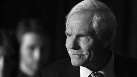 Założyciel stacji CNN i magnat medialny Ted Turner. Fot. PAP/EPA/Alejandro Bolivar