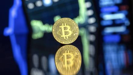 Bitcoin. Fot. PAP/EPA/PABLO GIANINAZZI