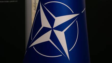Flaga NATO Fot. PAP/Krzysztof Ćwik