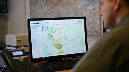 Prezentacja systemu ochrony przeciwpożarowej Lasów Państwowych, fot. PAP/Przemysław Piątkowski