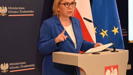Szefowa MKiŚ zapowiedziała dwa nowe programy termomodernizacyjne, które mają ruszyć w okolicach III kwartału 2026 roku. Fot. X/ Paulina Hennig-Kloska