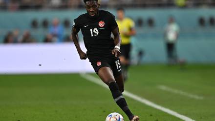 Alphonso Davies. Fot. PAP/EPA/Noushad Thekkayil