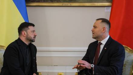 Prezydent Ukrainy Wołodymyr Zełenski i prezydent Polski Karol Nawrocki. Fot. PAP/Paweł Supernak