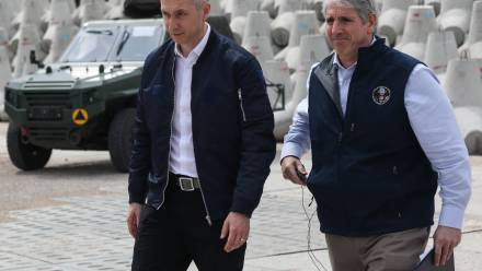Cezary Tomczyk, Thomas G. DiNanno. Fot. PAP/Artur Reszko