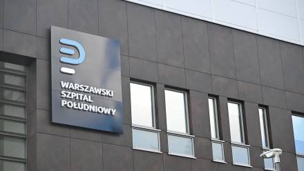 Szpital Południowy w Warszawie. Fot. PAP/Radek Pietruszka