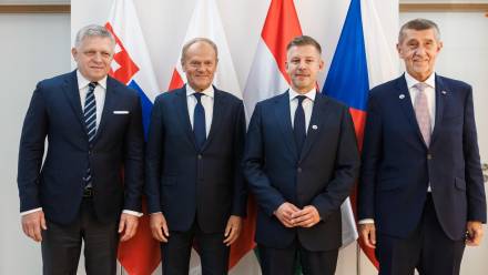 Premier Donald Tusk w czwartek ogłosił pierwsze od lat spotkanie przywódców Grupy Wyszehradzkiej przed unijnym szczytem w Brukseli. Fot. X/Donald Tusk
