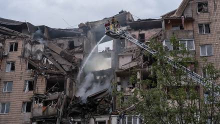Kijów po rosyjskim ataku. Fot. PAP/Vladyslav Musiienko