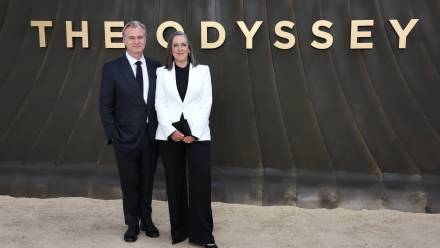 Reżyser „Odysei” Christopher Nolan i producentka filmowa Emma Thomas. Fot. PAP/EPA/ANDY RAIN