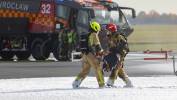  Ćwiczenia ratownicze NOKIA 25 na terenie Portu Lotniczego Wrocław. Fot. PAP/Krzysztof Ćwik