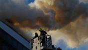 Pożar poddasza kościoła pw. Najświętszego Serca Pana Jezusa przy ul. Władysława Kunickiego w Lublinie. Fot. PAP/Karol Zienkiewicz