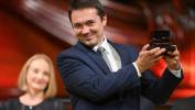 Współwłaściciel Augustowskiej Miodosytni Paweł Kotwica. Fot. PAP/Marcin Obara