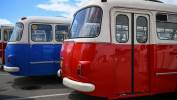 II Zlot Zabytkowych Autobusów w Rzeszowie. Fot. PAP/Darek Delmanowicz