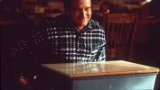  Robin WIlliams w scenie z filmu "Jack" (1996). Fot. PAP/CAF