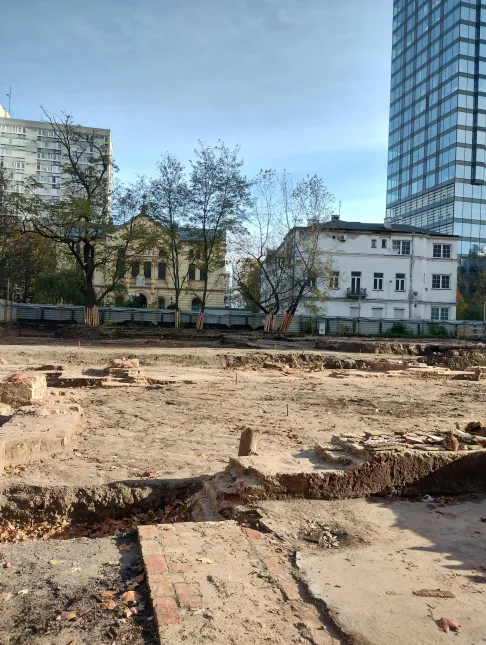 Pozostałości po dawnej Fabryce Czekolady "Venus". Fot. Stołeczny Konserwator Zabytków (Facebook)