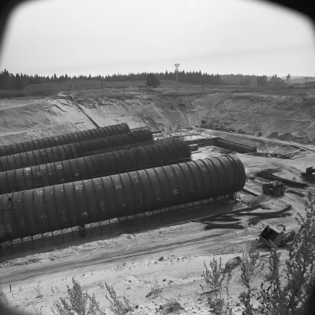 Budowa elektrowni wodnej szczytowo-pompowej Żarnowiec położonej nad Jeziorem Żarnowieckim. Fot. PAP/Andrzej Klimek